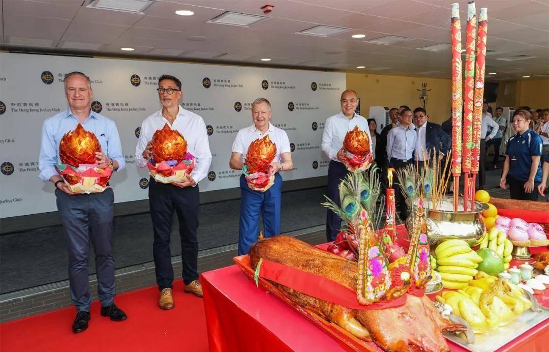 香港最准马会资料免费,香港马会资料，准确获取与免费分享的重要性