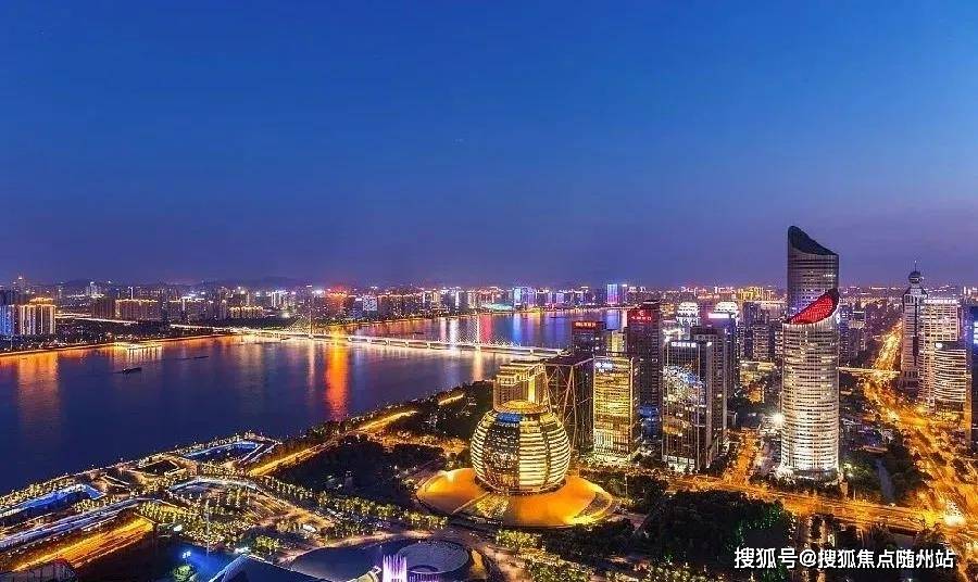 2025新门最准最快资料,2025年新门路，最准最快资料解析与探索